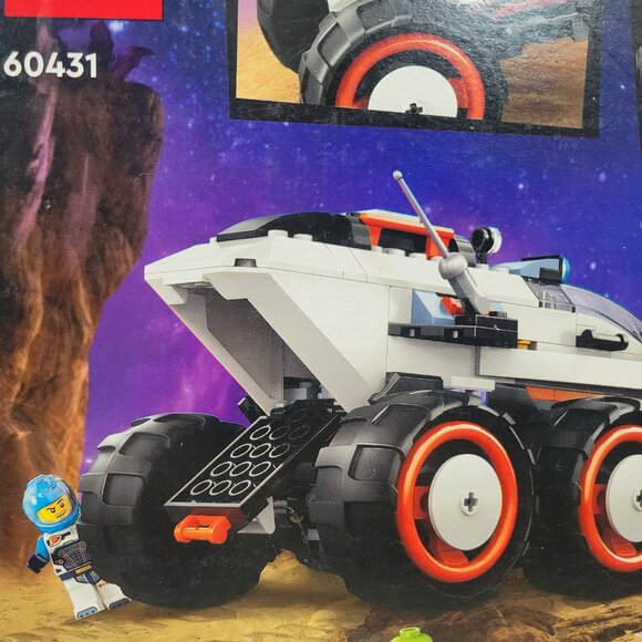 Lego City Space Explorer Rover and Alien Life 60431 - Picture 6 of 9